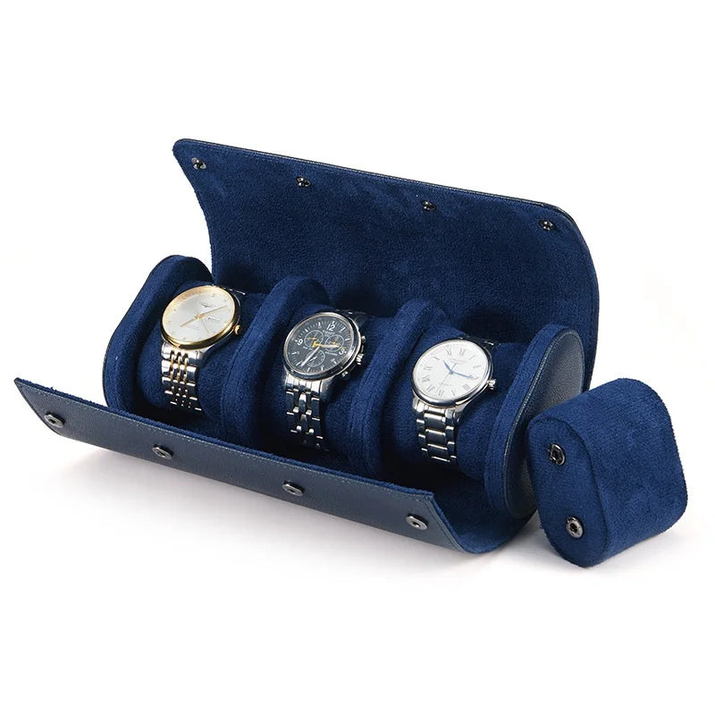 Voyage Roll compact size in hand